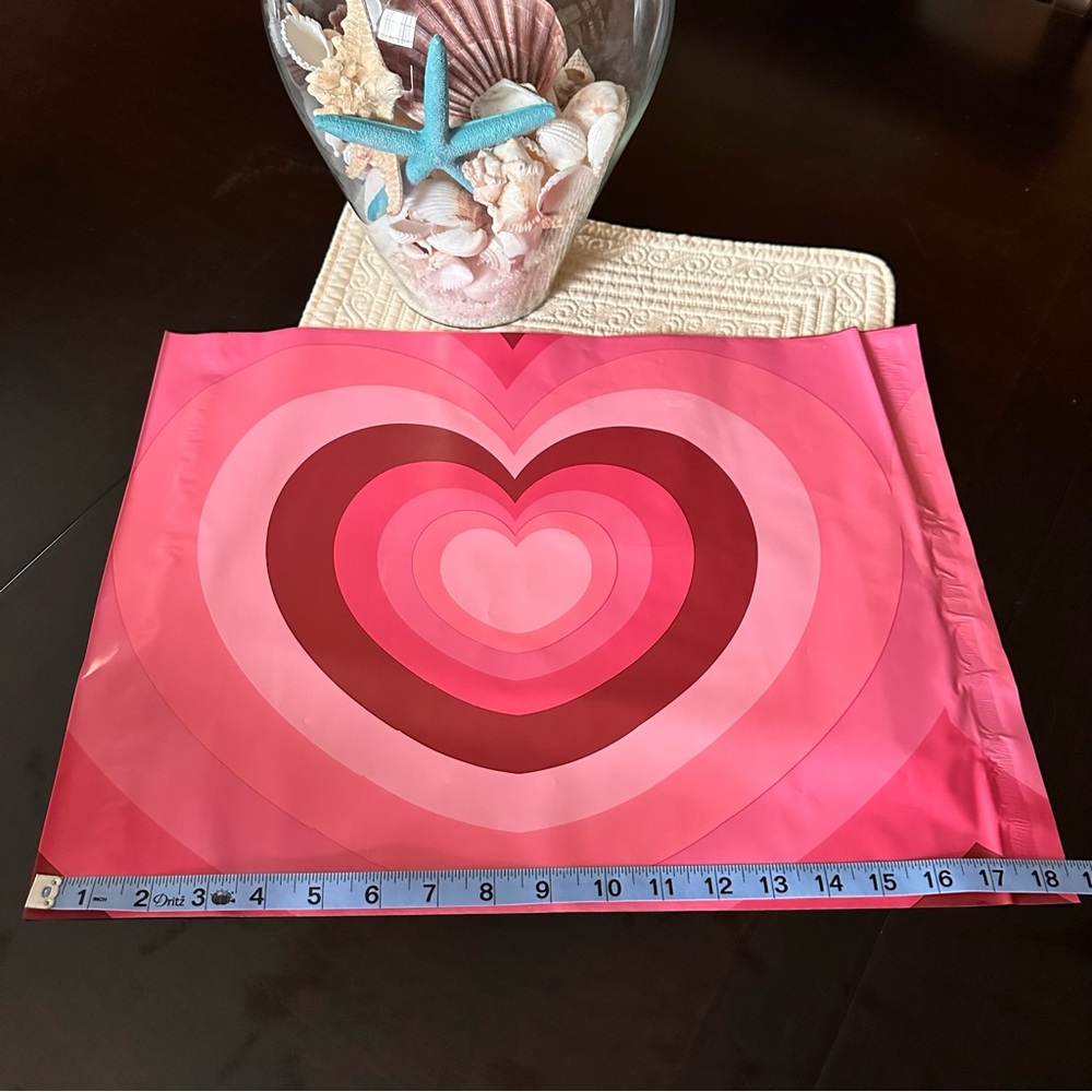 Buy Now 25 Hearts Polymailers Recyclable - Picture 4 of 6